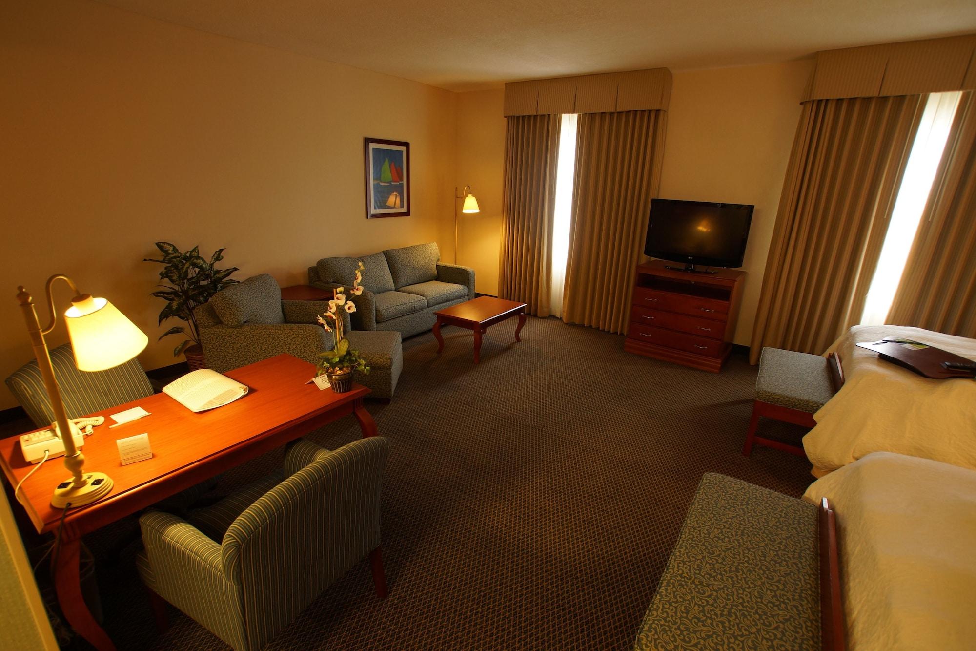 Hampton Inn Tampico Airport Exteriör bild