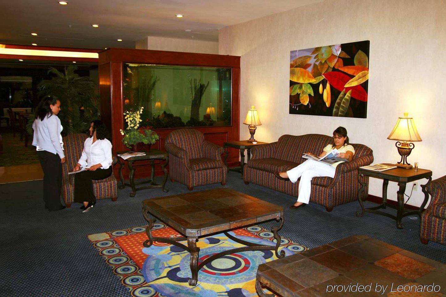 Hampton Inn Tampico Airport Inreriör bild